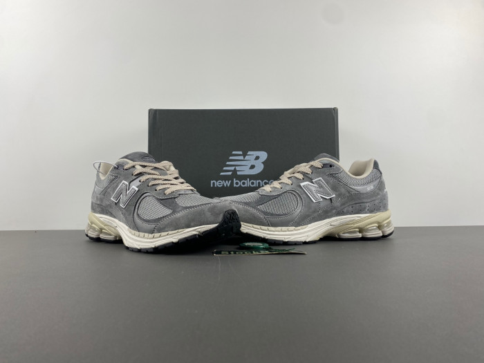 New Balance 2002R Shadow Grey M2002RANM