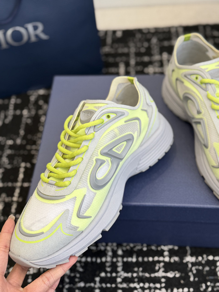 D1OR B30 SNEAKER