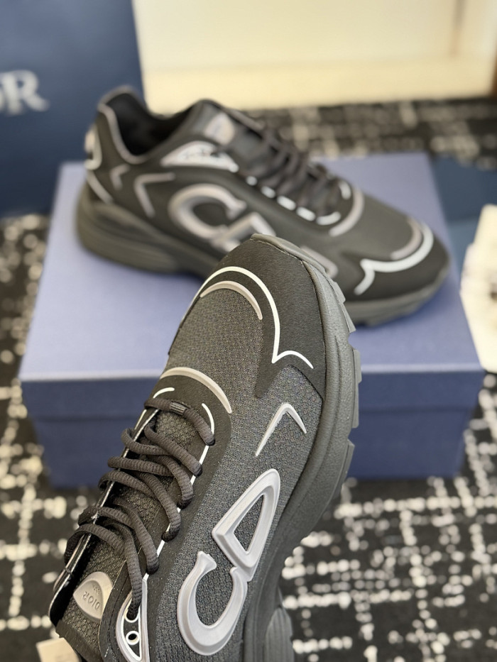 D1OR B30 SNEAKER