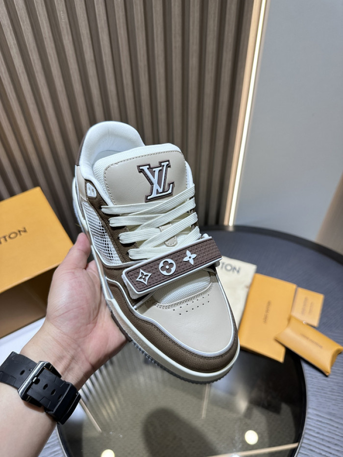LOU1VTON SNEAKER