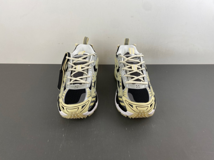 OFF-WHITE BE RIGHT BACK
