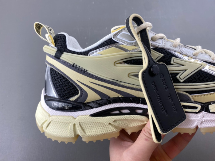 OFF-WHITE BE RIGHT BACK