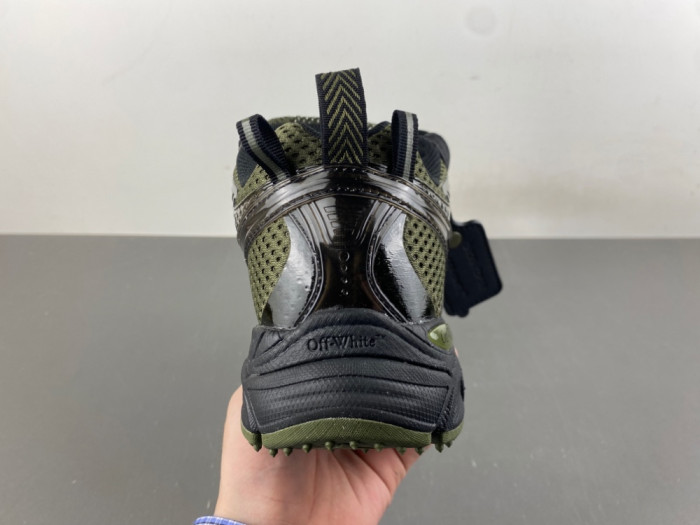 OFF-WHITE BE RIGHT BACK
