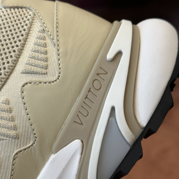 LOU1VTON SNEAKER