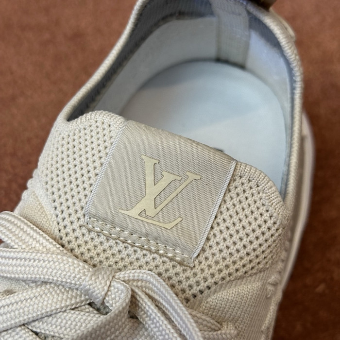 LOU1VTON SNEAKER