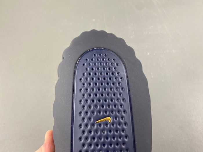 Nike Mind 001 Slide