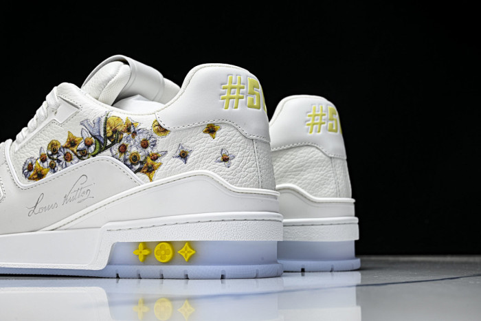 LOU1VTON SNEAKER