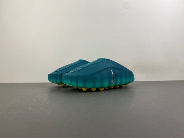 Nike Mind 001 Slide