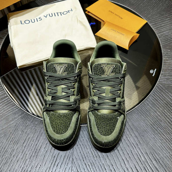 LOU1VTON SNEAKER