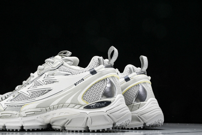 OFF-WHITE BE RIGHT BACK