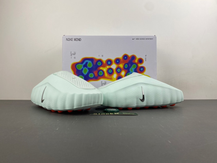Nike Mind 001 Slide