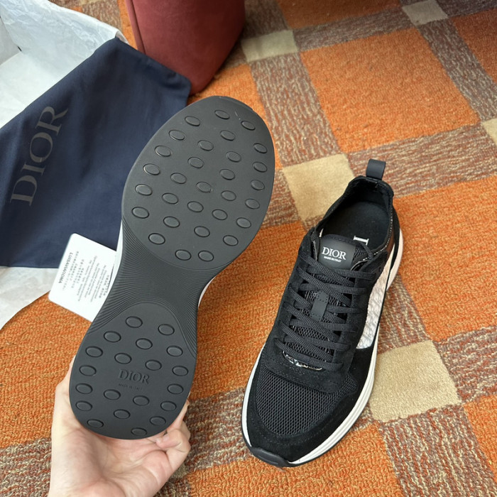 D1OR B25 RUNNER SNEAKER