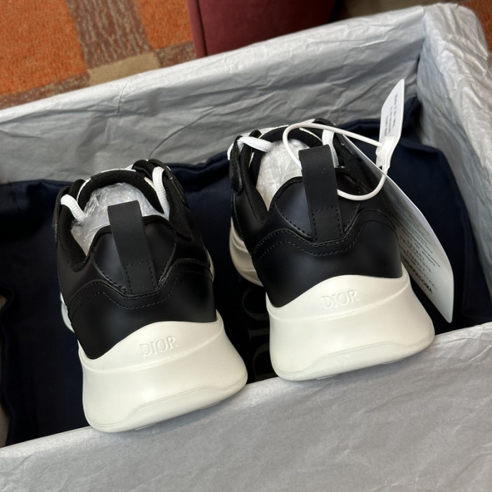 D1OR B25 RUNNER SNEAKER