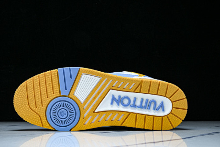 LOU1VTON SNEAKER