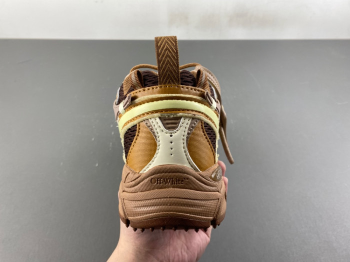 OFF-WHITE BE RIGHT BACK