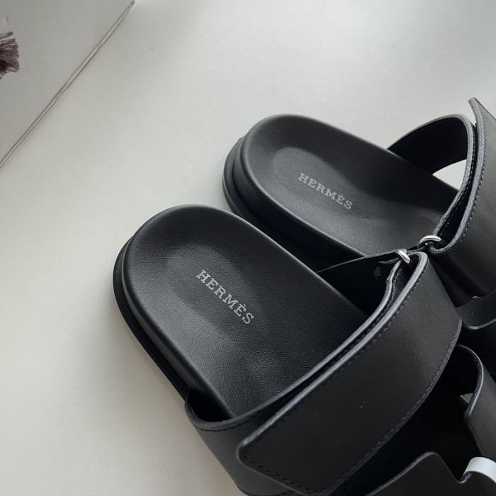 Her*mès Sandal