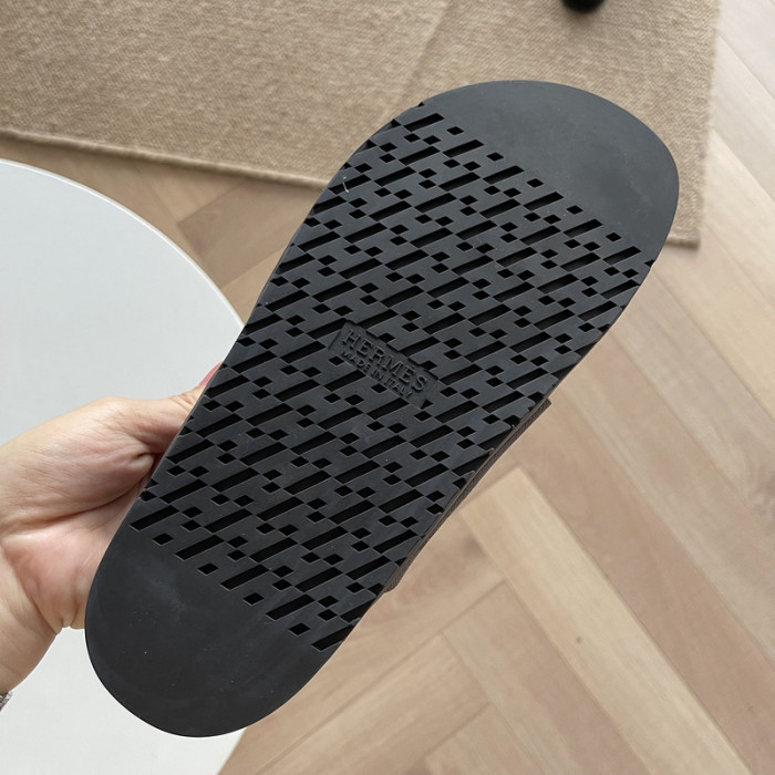 Her*mès Sandal