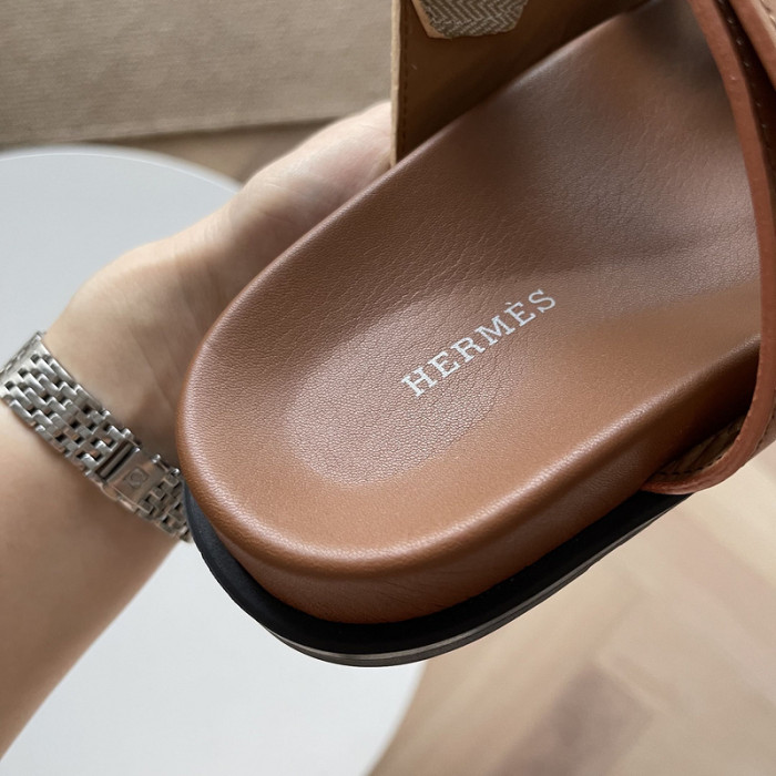 Her*mès Sandal
