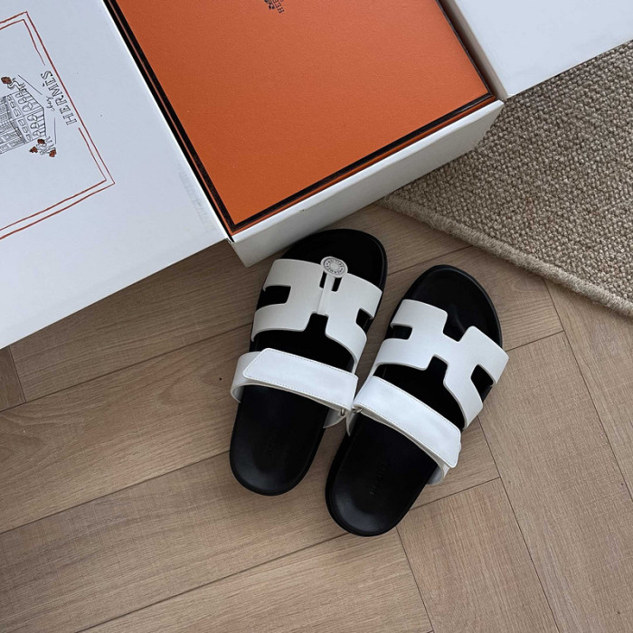 Her*mès Sandal