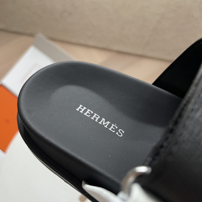 Her*mès Sandal