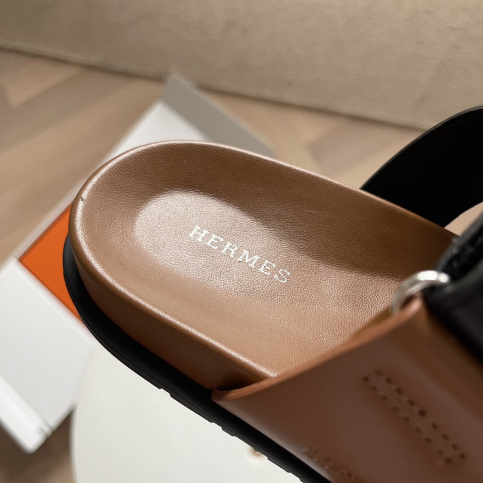 Her*mès Sandal