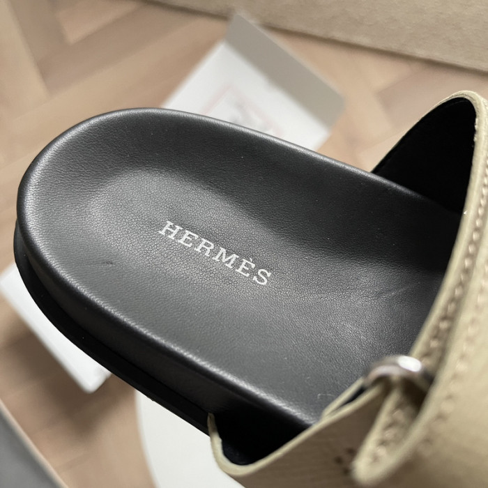 Her*mès Sandal