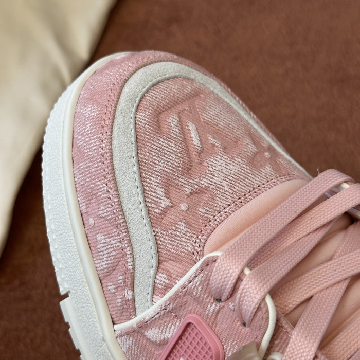 LOU1VTON SNEAKER