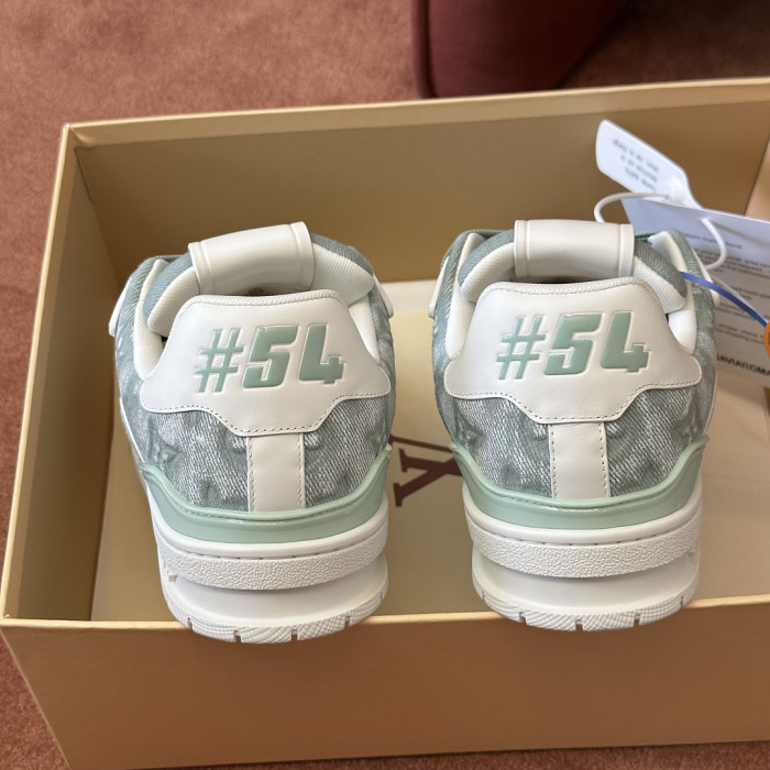 LOU1VTON SNEAKER