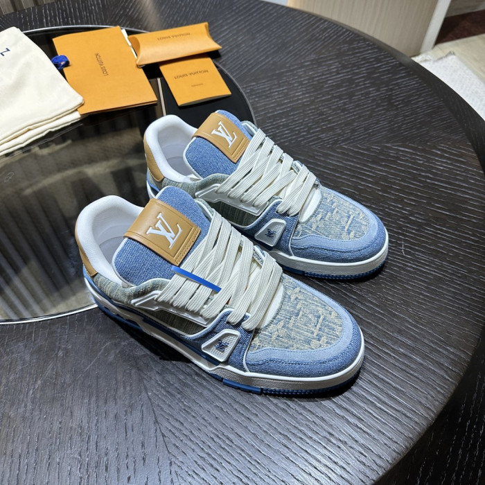 LOU1VTON SNEAKER