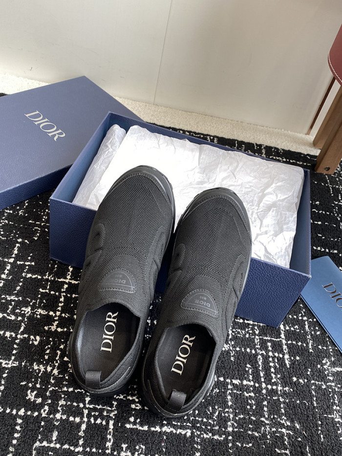D1OR B30 SNEAKER