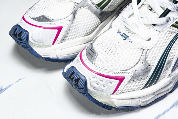 BLCG RUNNER SNEAKER