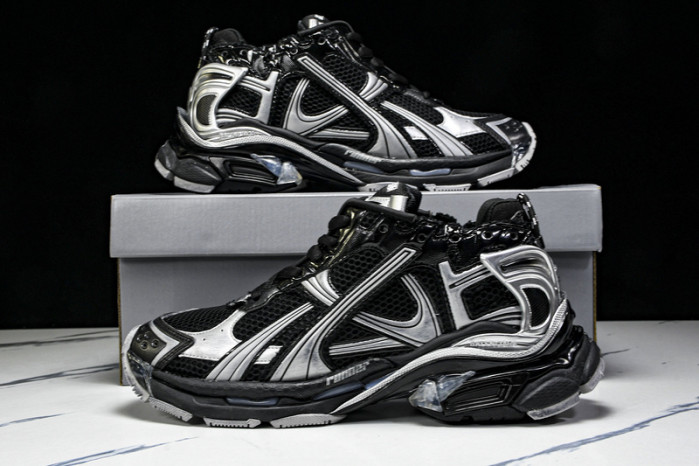 BLCG RUNNER SNEAKER