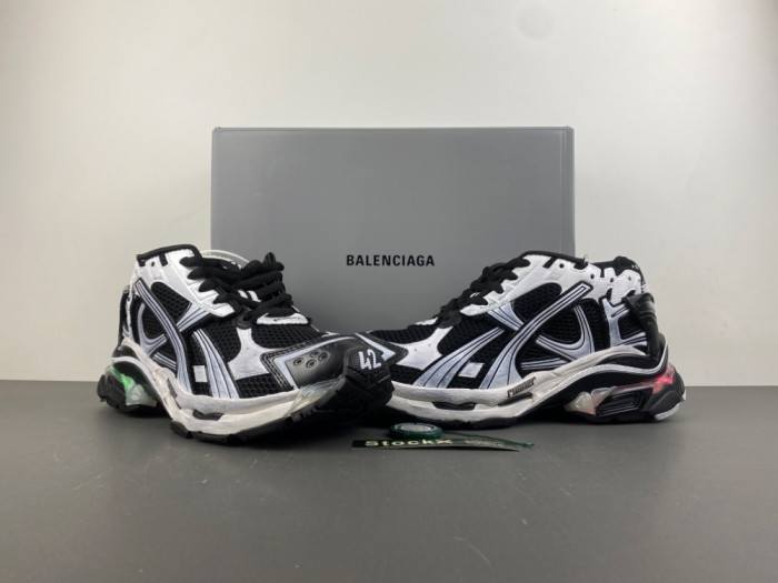 BLCG RUNNER SNEAKER (LED)