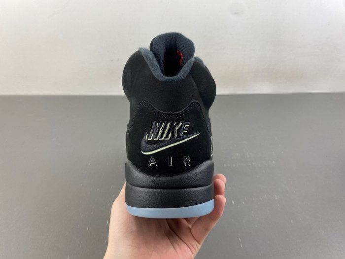Air Jordan 5 Retro OG Halloween HQ7978-001