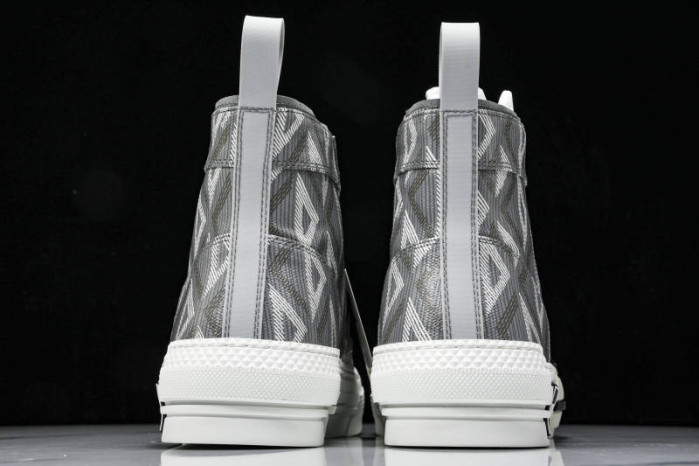 D1OR B23 SNEAKER