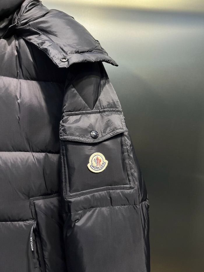 Mon*cler Puffer Jacket