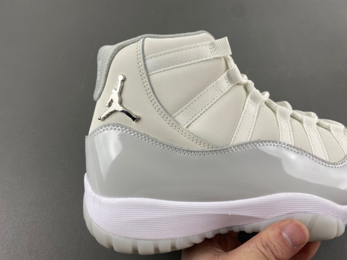 Air Jordan 11 AR0715-110