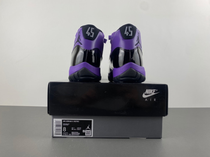 Air Jordan 11 CT8012-500