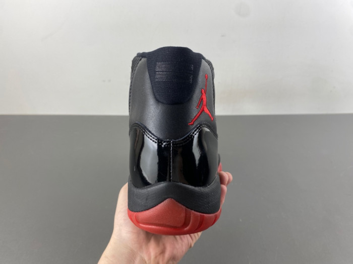 Air Jordan 11 378037-326