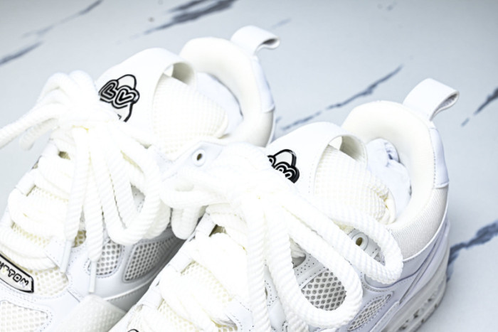 LOU1VTON SNEAKER