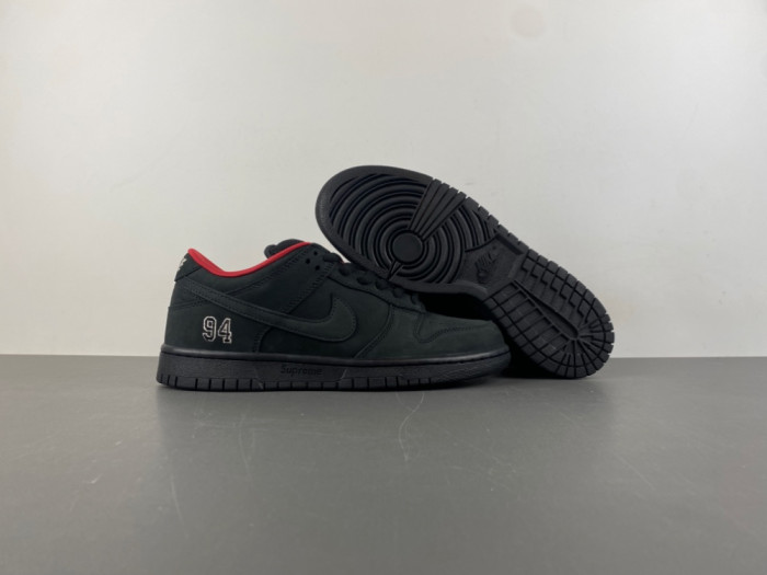 2025 Svp*me x nike dunk low sb black and red hq8487-001