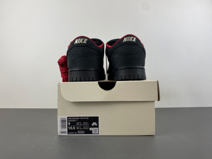 2025 Svp*me x nike dunk low sb black and red hq8487-001