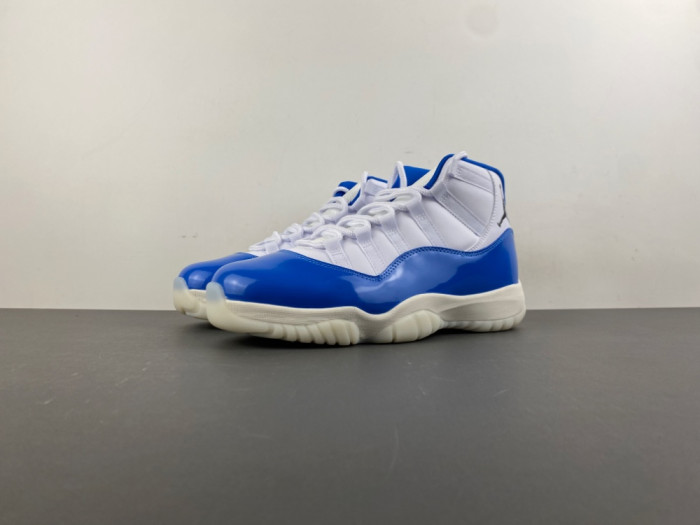 Air Jordan 11 IO8959-133