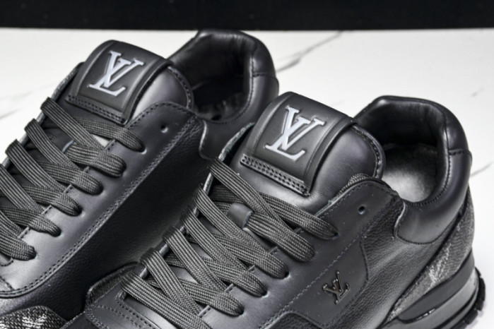 LOU1VTON SNEAKER