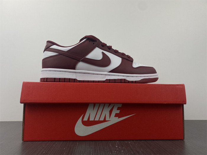 nike dunk low bordeaux dd1503-108