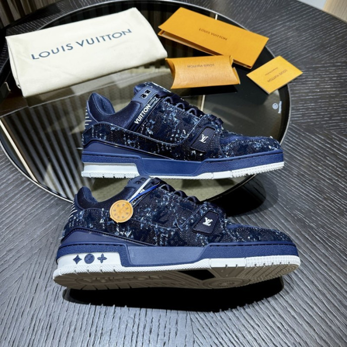 LOU1VTON SNEAKER