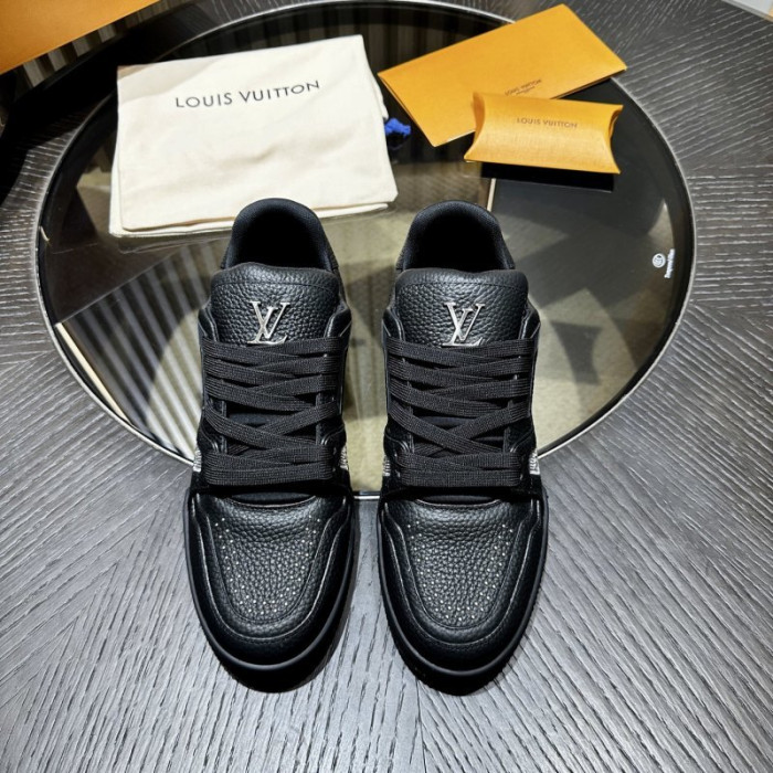 LOU1VTON SNEAKER