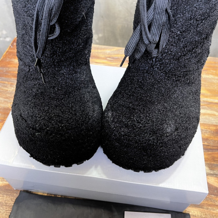 BLCG boots