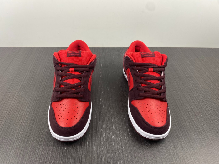 nike sb dunk low cherry dm0807-600