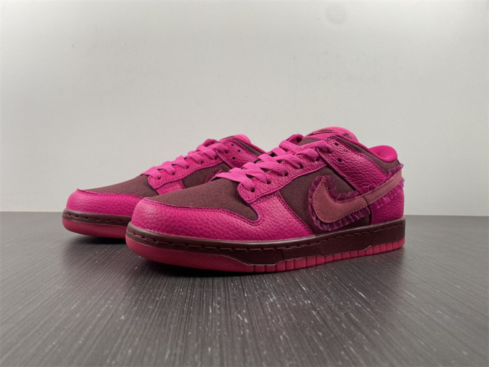 nike dunk low valentine